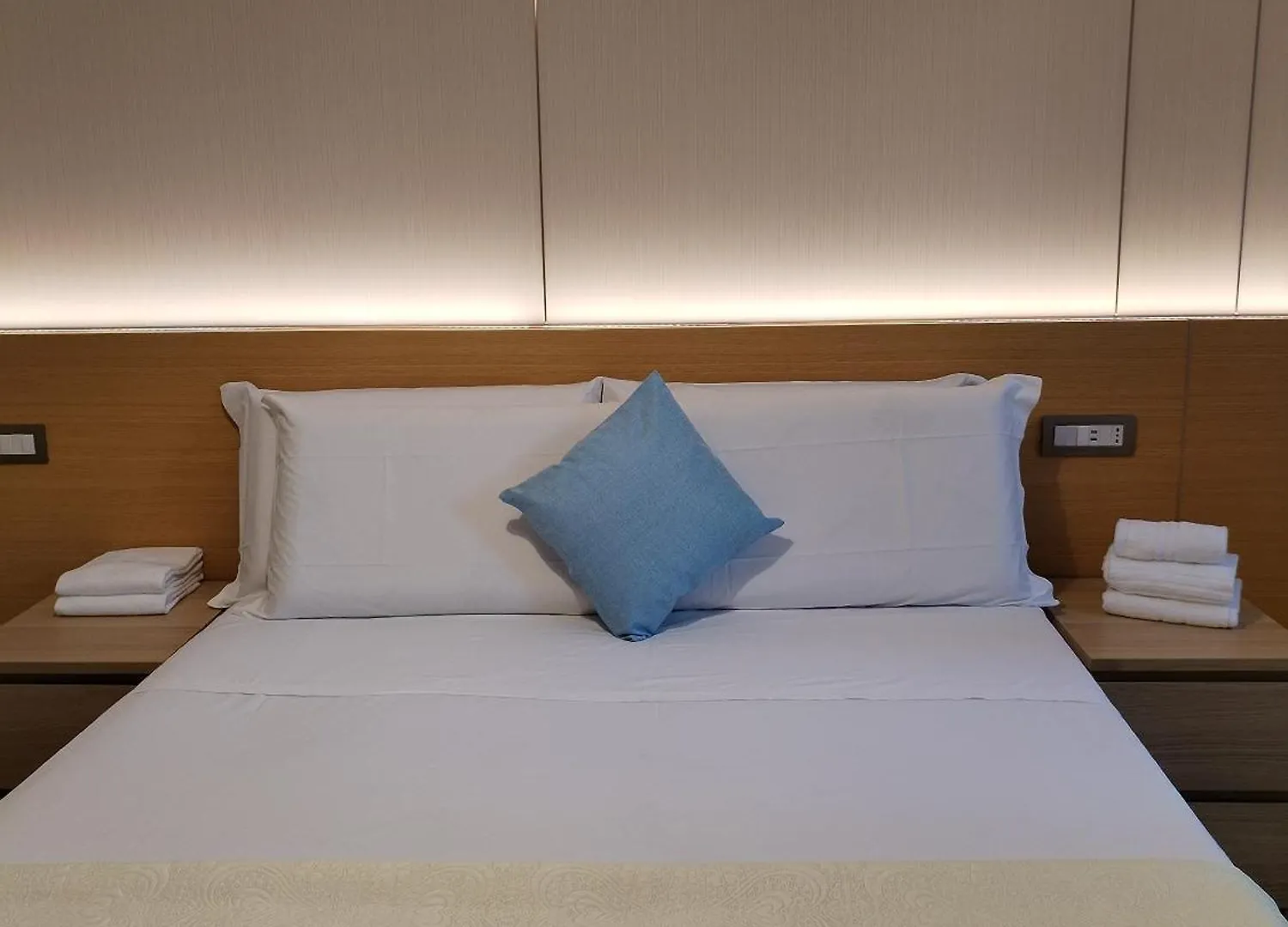 Arcobaleno Apartment 2 Bedrooms 102 Venice-Mestre Italy