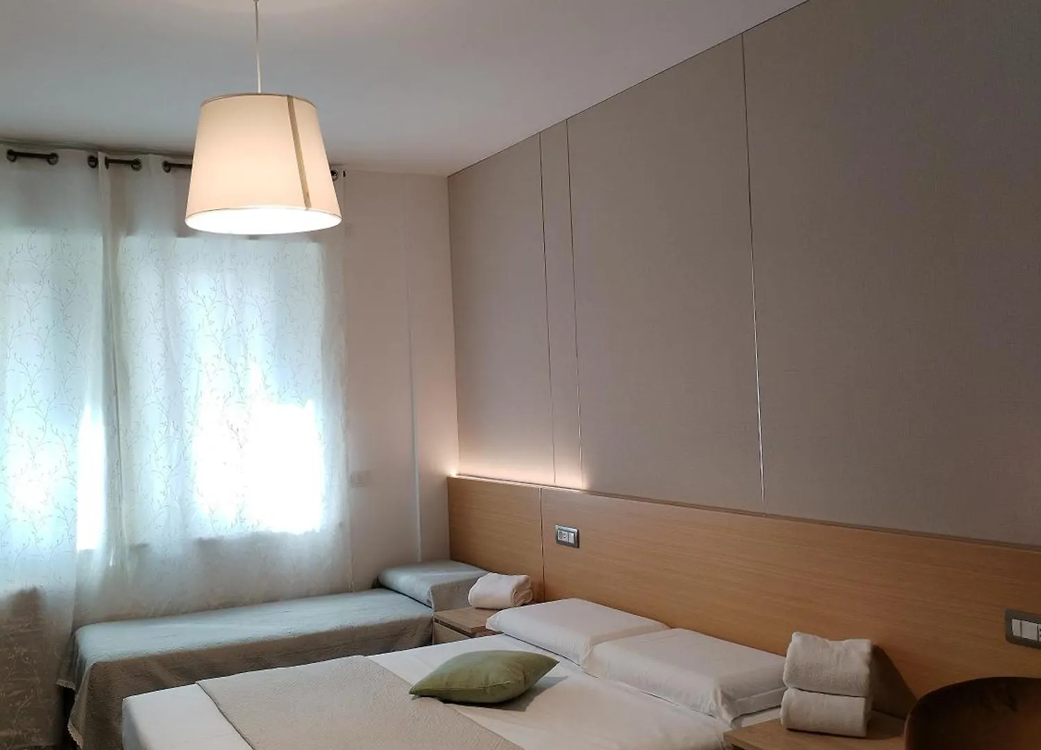 Arcobaleno Apartment 2 Bedrooms 102 Venice-Mestre Italy